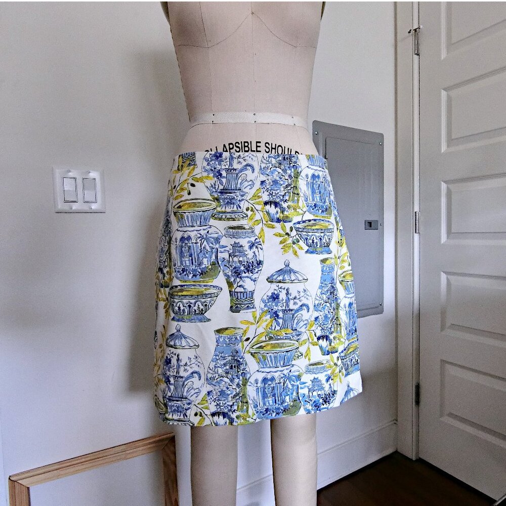 Chinoiserie Vase Print Skirt